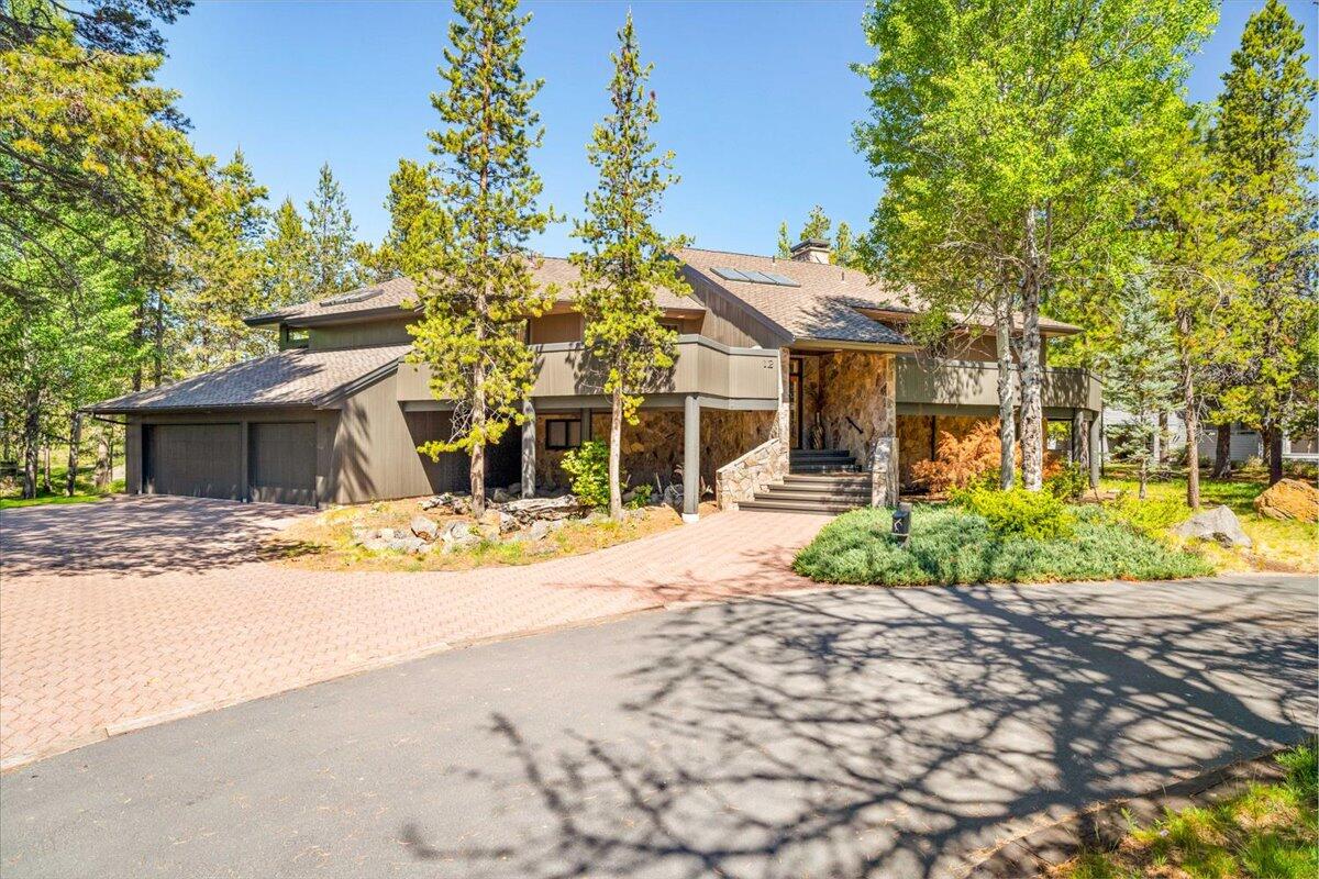 Fairway Crest Village - Residential