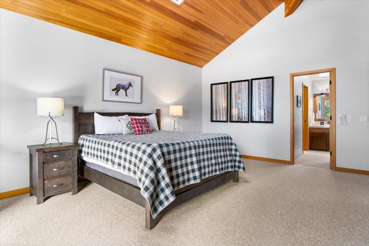 Fairway Crest Village - Residential