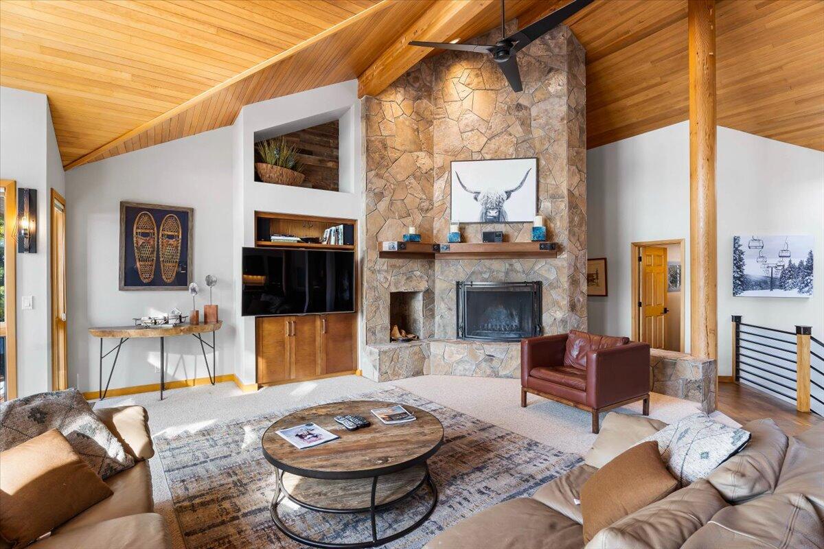 Fairway Crest Village - Residential