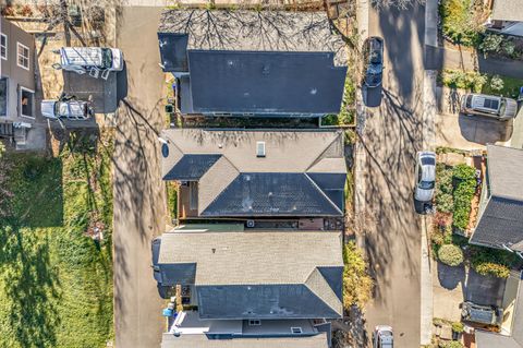 Tiny photo for 5 Logan Way, Talent, OR 97540 (MLS # 220217400)