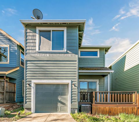 Tiny photo for 5 Logan Way, Talent, OR 97540 (MLS # 220217400)