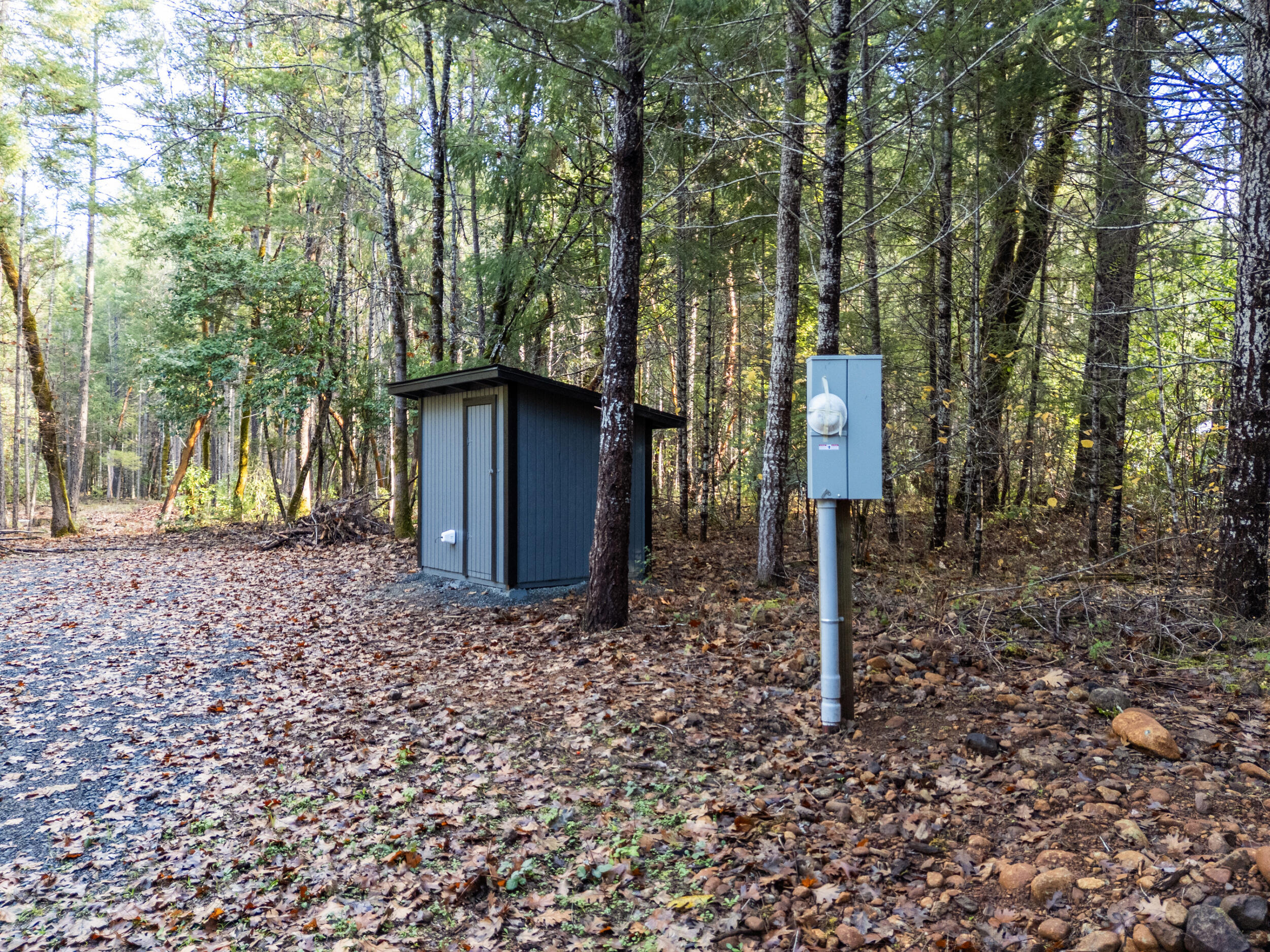 Illinois River Estates - Land