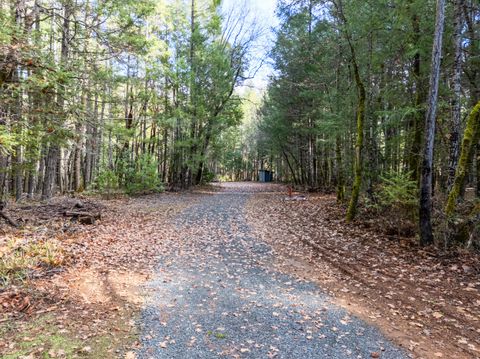 Tiny photo for 7001 Rockydale Road, Cave Junction, OR 97523 (MLS # 220212384)