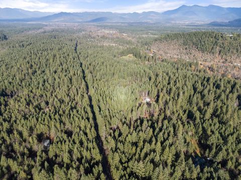 Tiny photo for 7001 Rockydale Road, Cave Junction, OR 97523 (MLS # 220212384)
