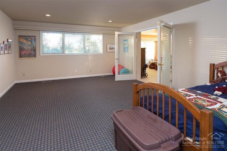 Awbrey Glen - Residential