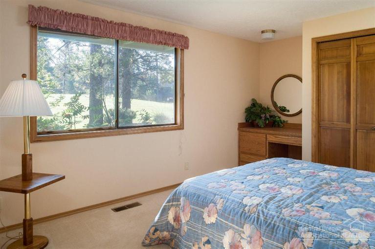 Fairway Crest Village - Residential