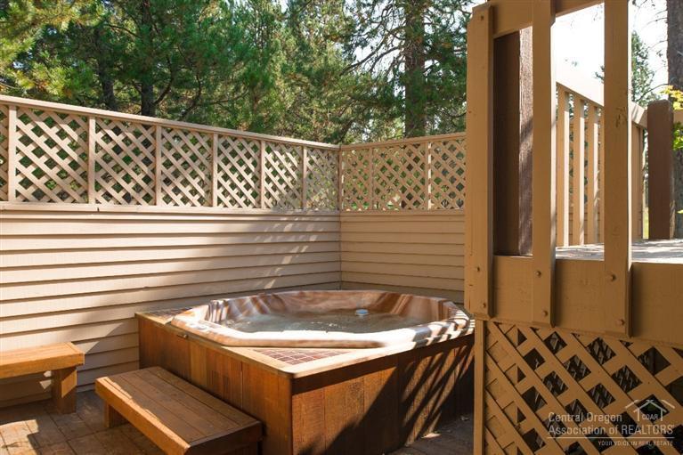 Fairway Crest Village - Residential