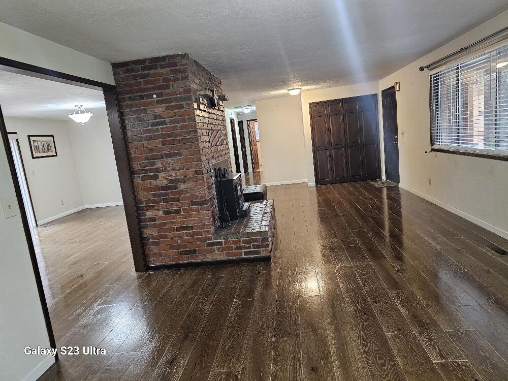 Cloverdale - Residential