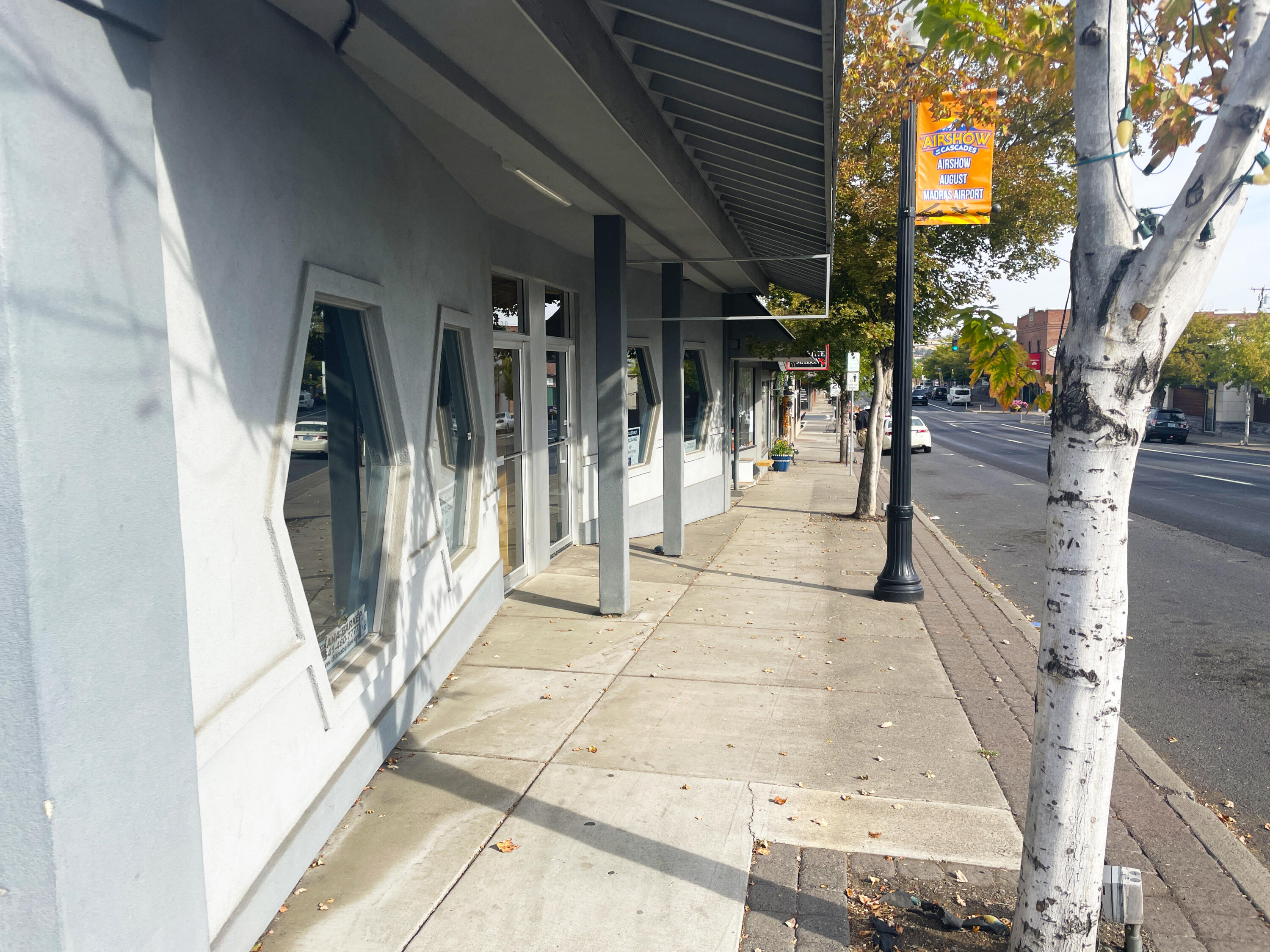 Palmain - Commercial Sale