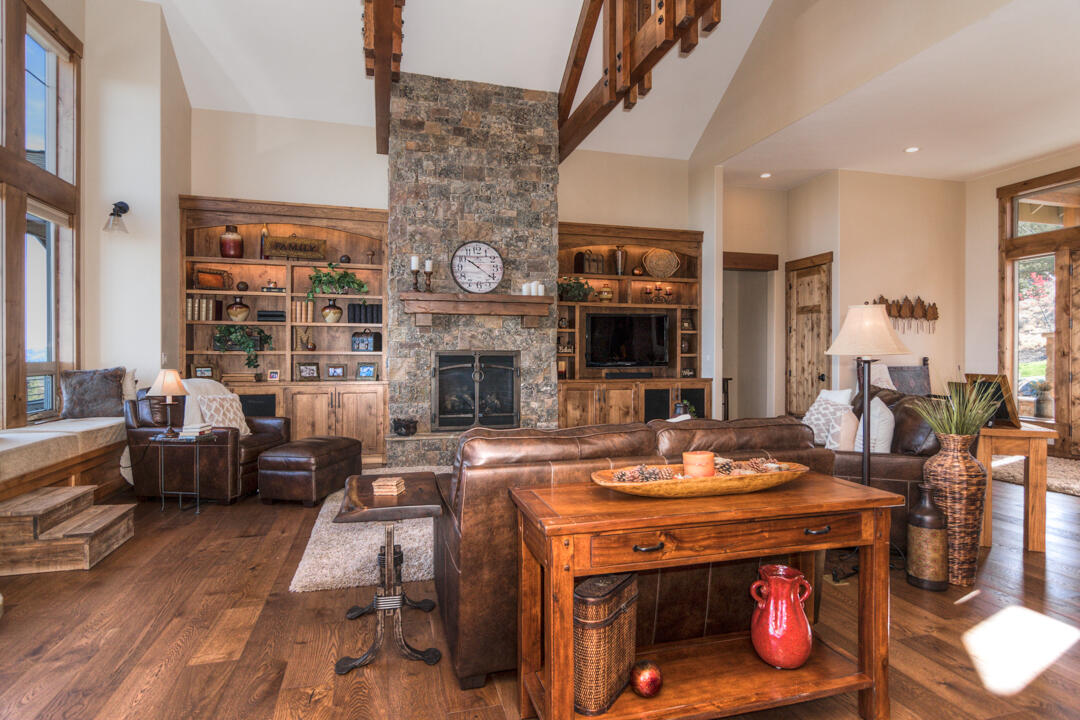 Ridge At Eagle Crest - Residential