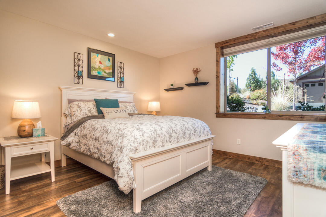 Ridge At Eagle Crest - Residential