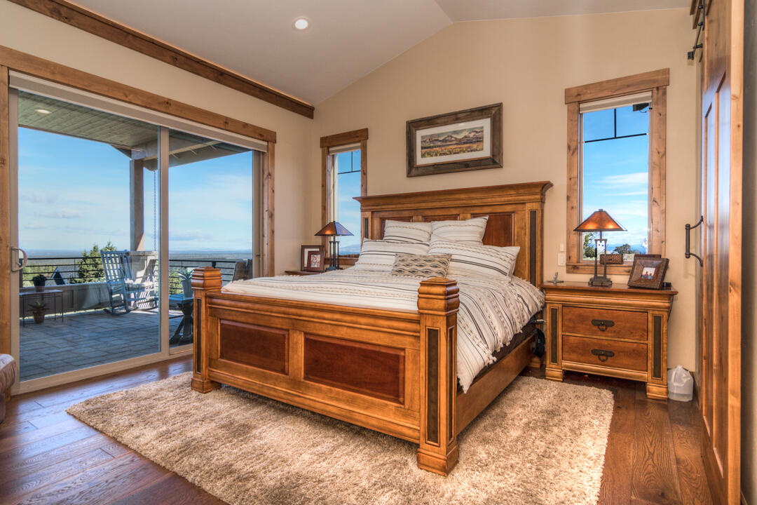 Ridge At Eagle Crest - Residential