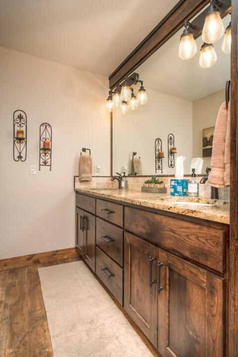 Ridge At Eagle Crest - Residential