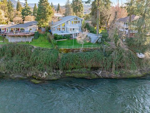 Tiny photo for 1352 E Park Street, Grants Pass, OR 97527 (MLS # 220216876)