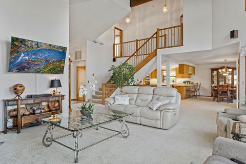 Tiny photo for 1352 E Park Street, Grants Pass, OR 97527 (MLS # 220216876)