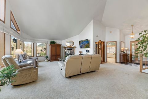 Tiny photo for 1352 E Park Street, Grants Pass, OR 97527 (MLS # 220216876)