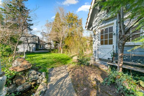 Tiny photo for 1352 E Park Street, Grants Pass, OR 97527 (MLS # 220216876)