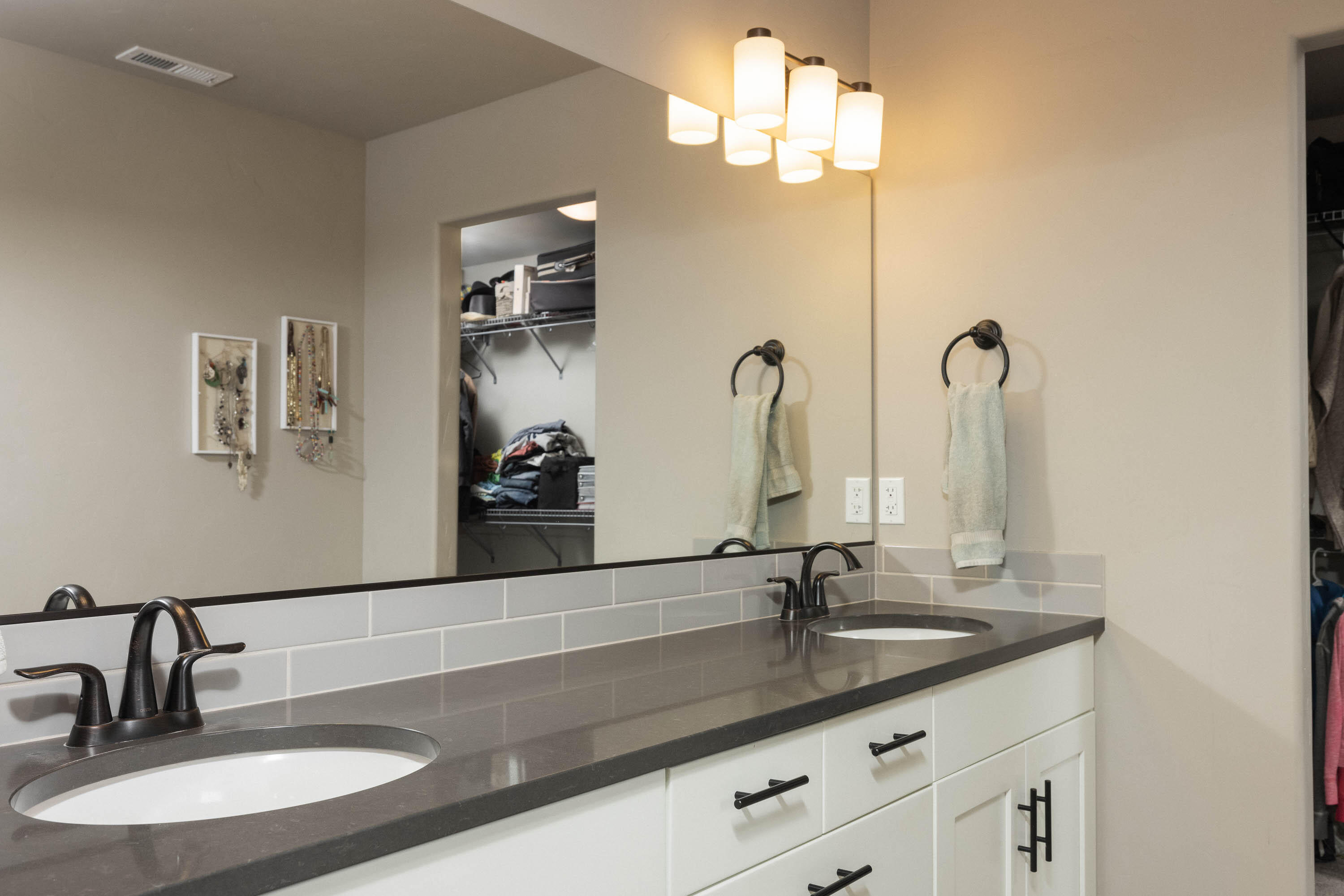 Deer Crossing - Residential