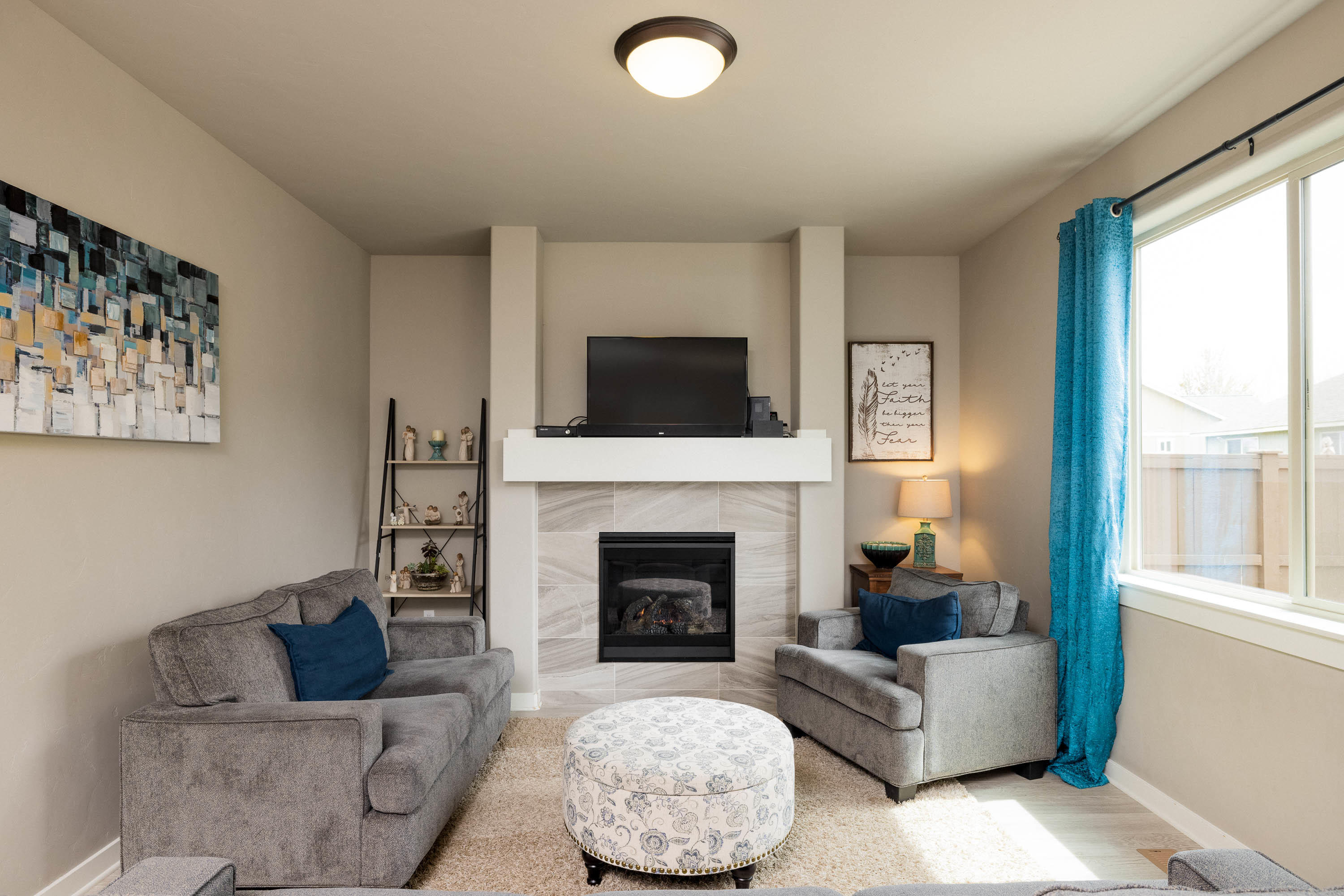 Deer Crossing - Residential