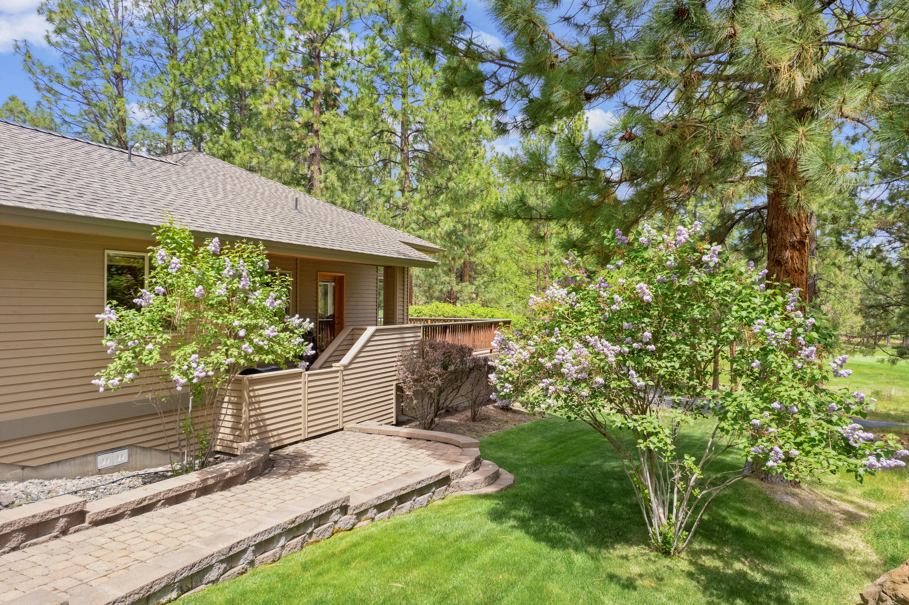 Awbrey Glen - Residential