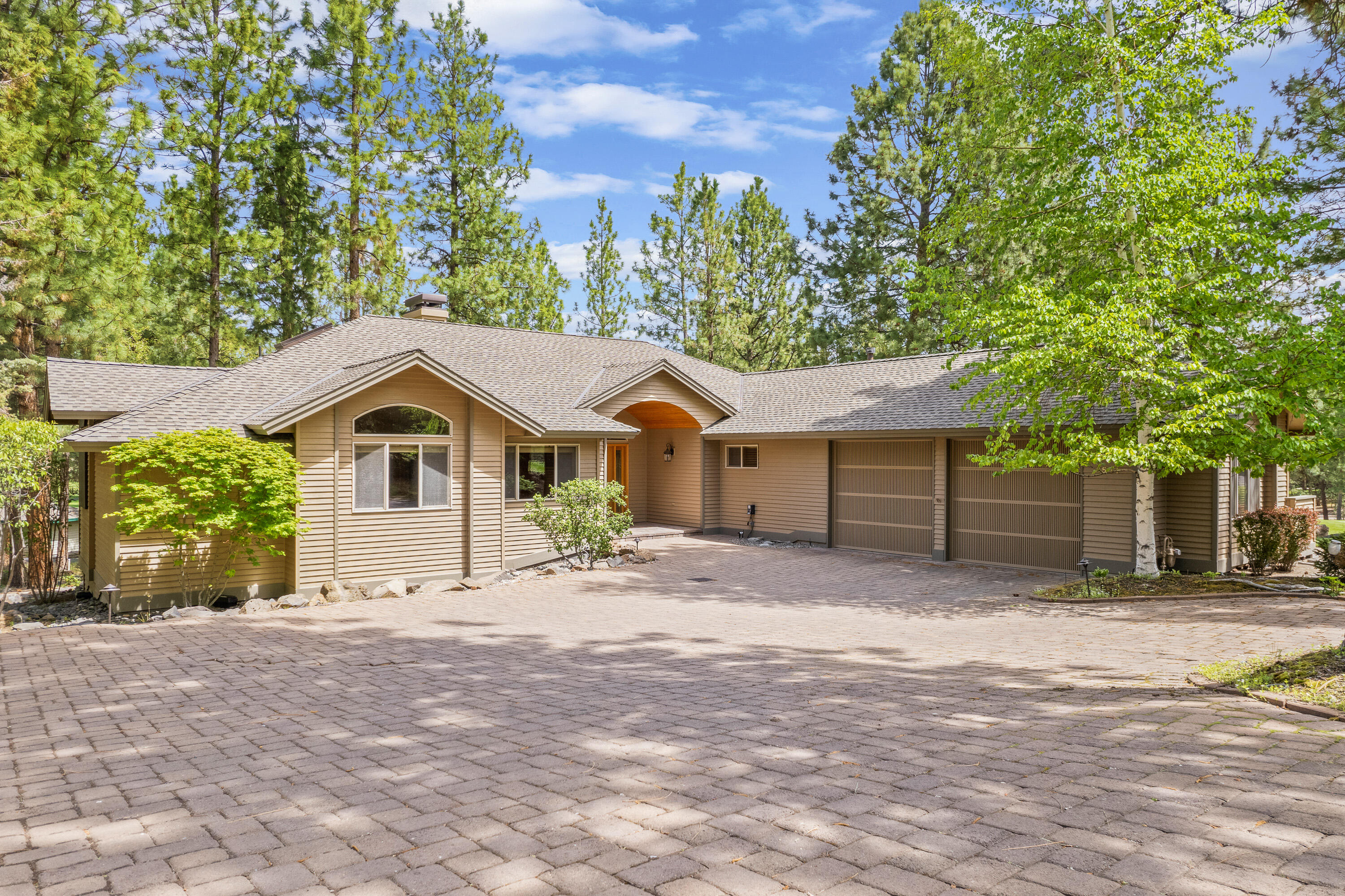 Awbrey Glen - Residential