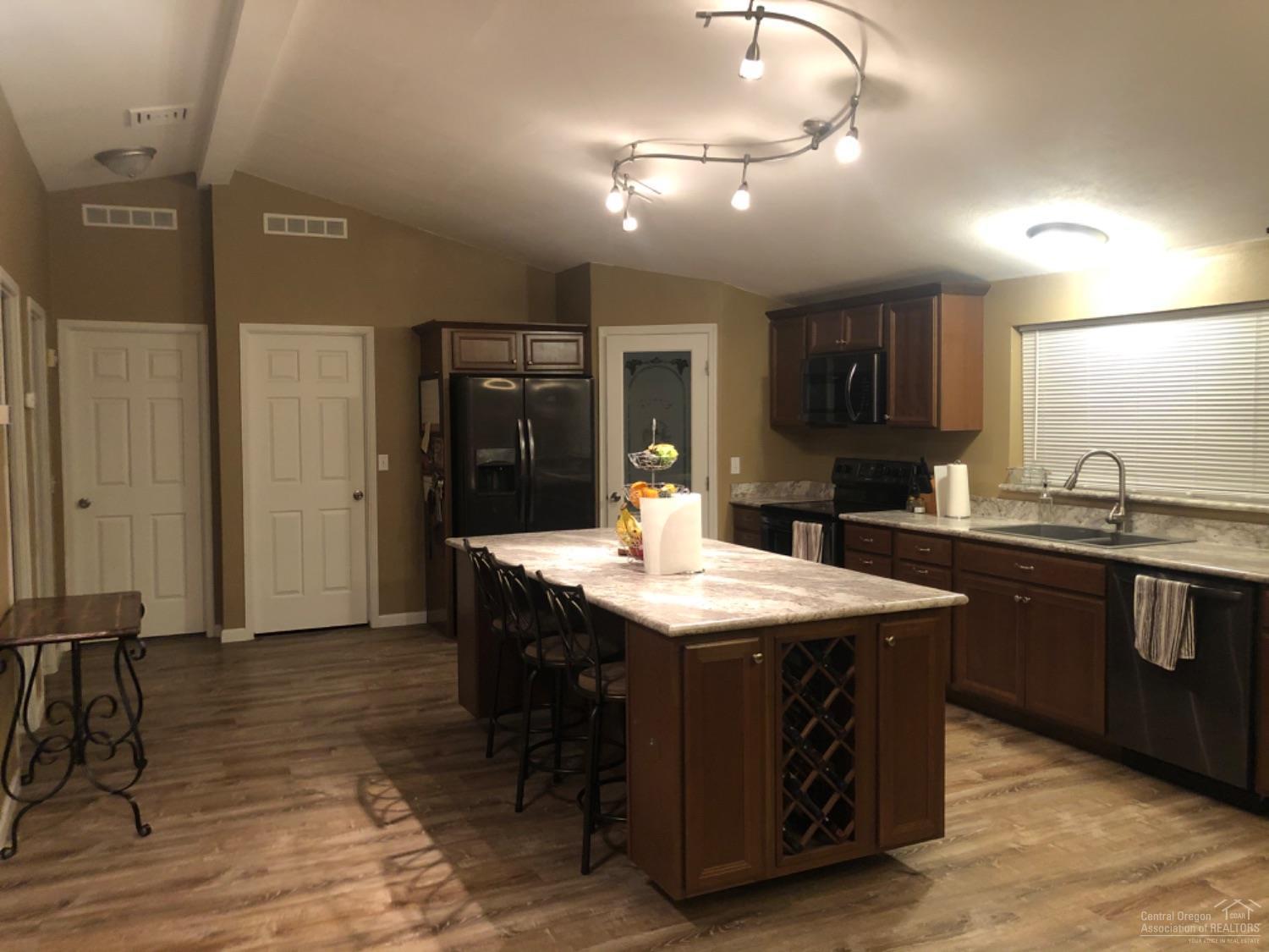 Sunrise Estates - Residential