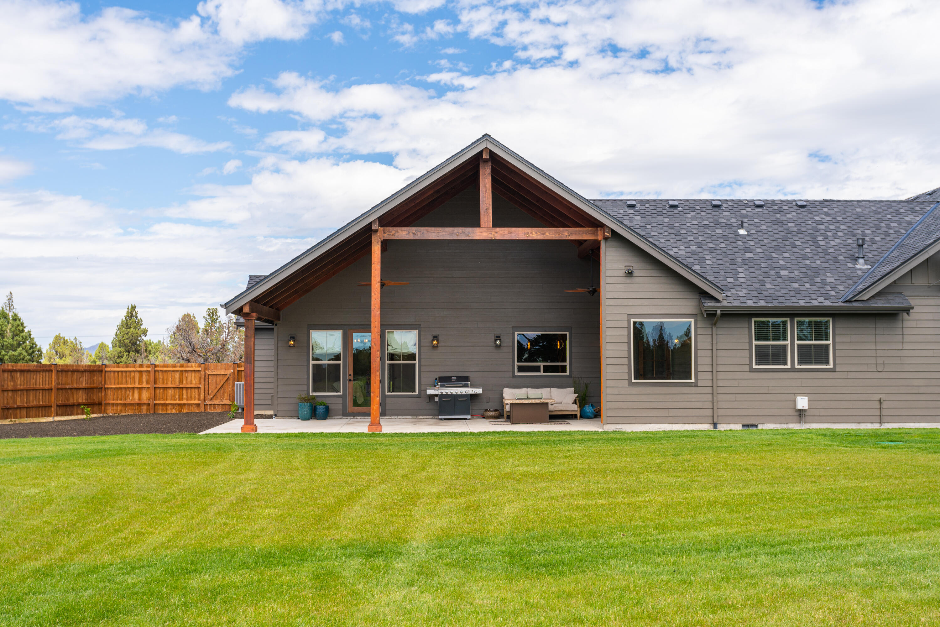 West Powell Butte Es - Residential