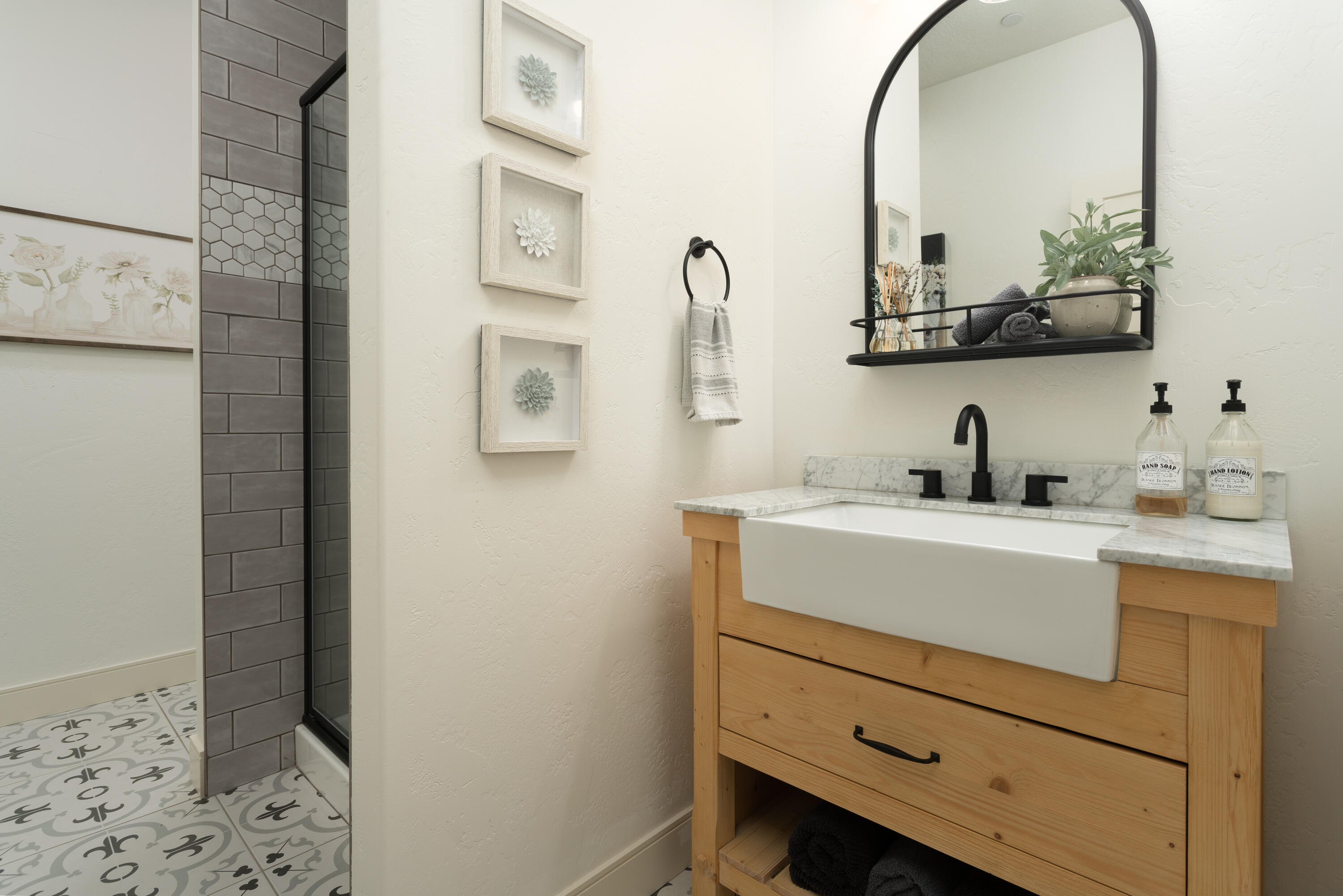 West Powell Butte Es - Residential