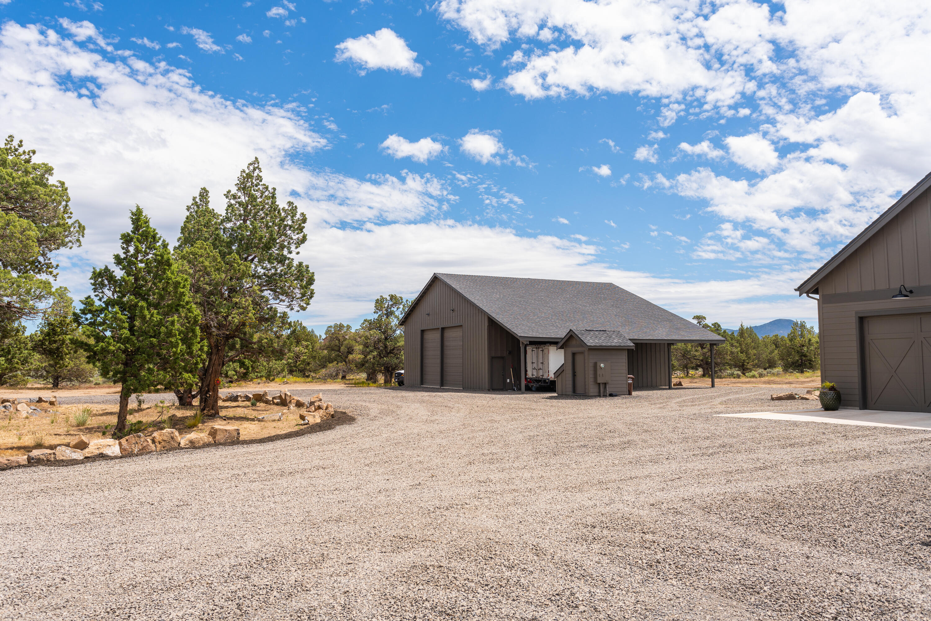 West Powell Butte Es - Residential