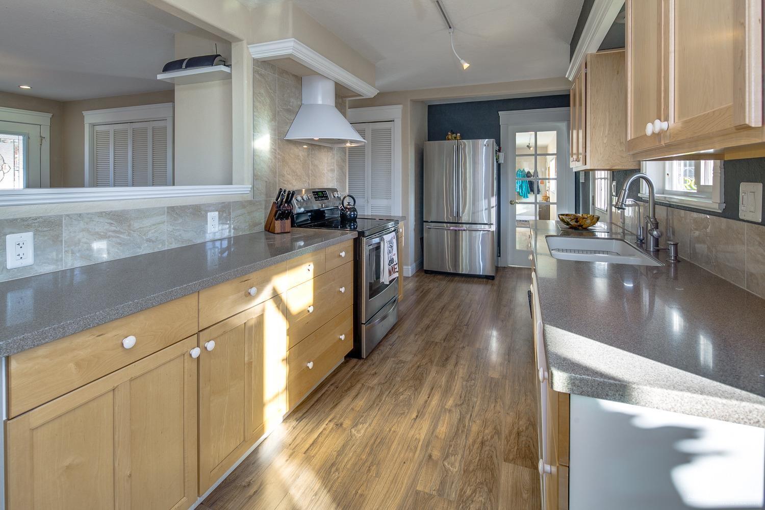 Sunnyside - Residential