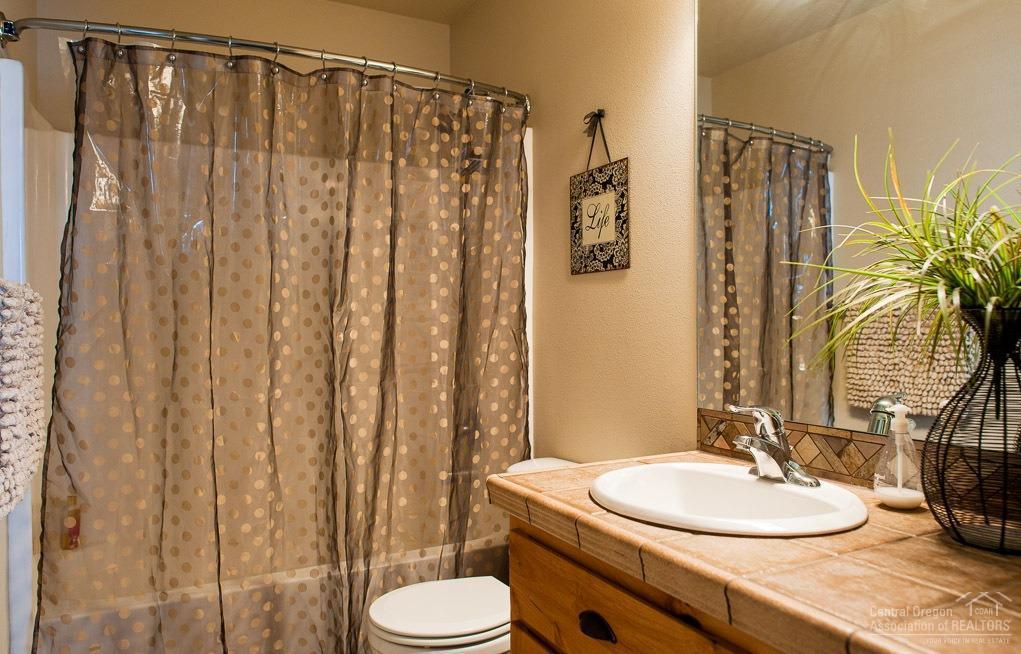 Terrango Glen - Residential