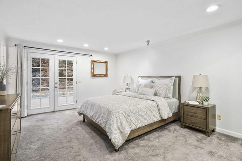 Tiny photo for 60781 Country Club Drive, Bend, OR 97702 (MLS # 220212012)