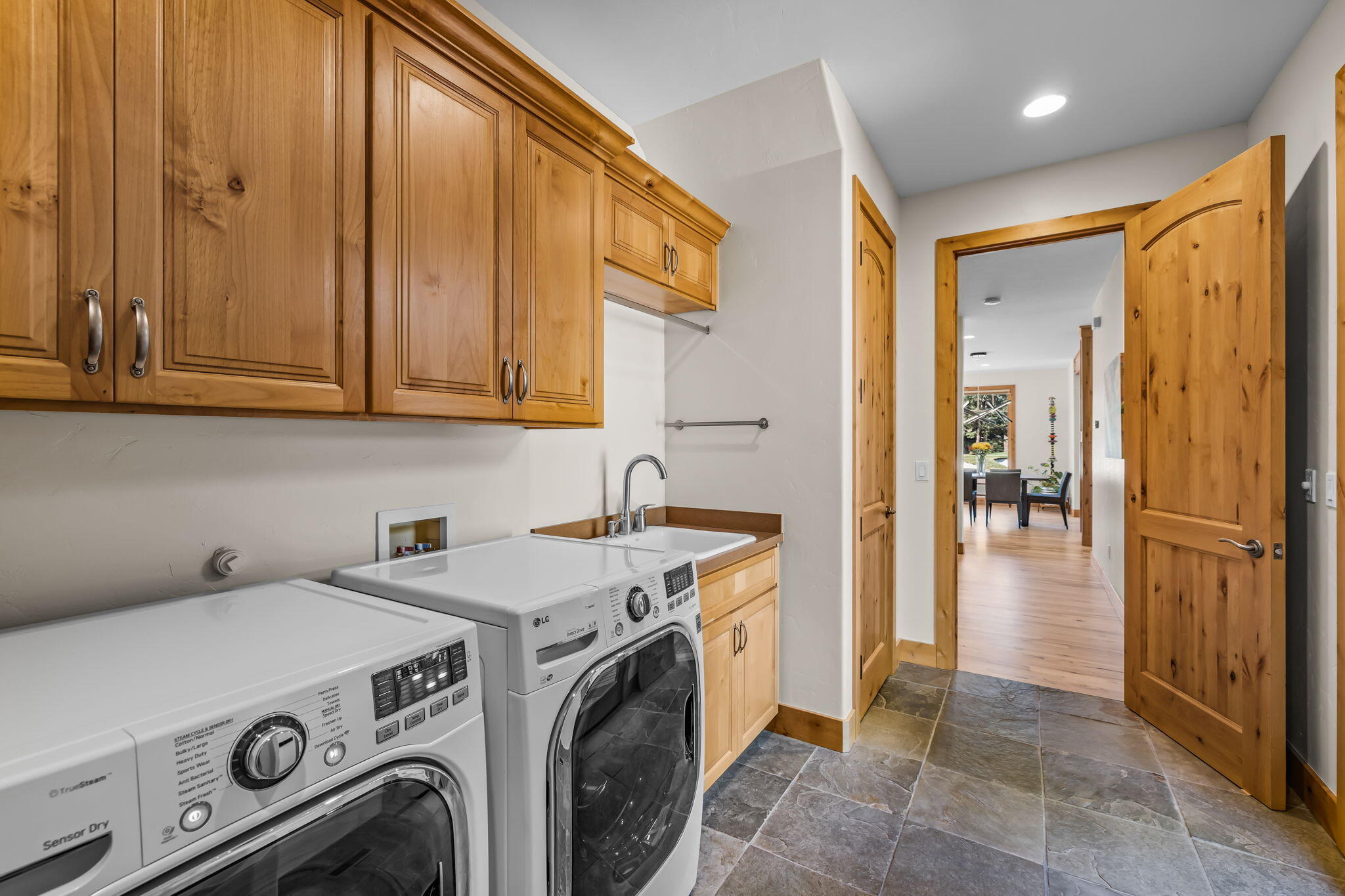 Broken Top - Residential