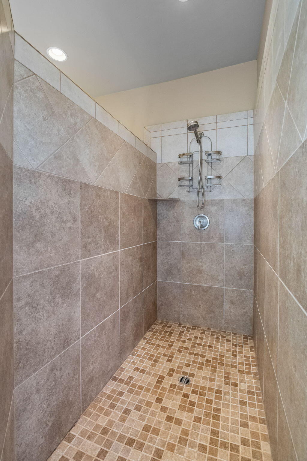 Broken Top - Residential