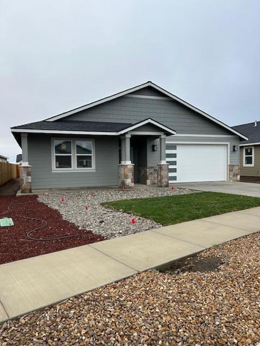 Brand new single level home in NW Redmond!
Excellent location, 
3 bedroom 3 FULL bathrooms with 2 primary suites. This home makes extended family living easier with multiple on suites.
Walk in closets. Oversized open floor plan that makes for a very open large feel!
Home come with lots of upgrades, Vinyl planking, granite counters, fenced back yard....
Check this one out!!! 
Completion date is approx February 15, 2025.
Call your broker to tour this home.