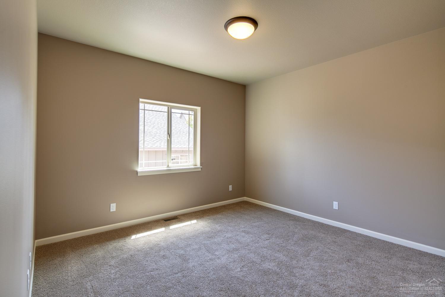 Kian Canyon - Residential