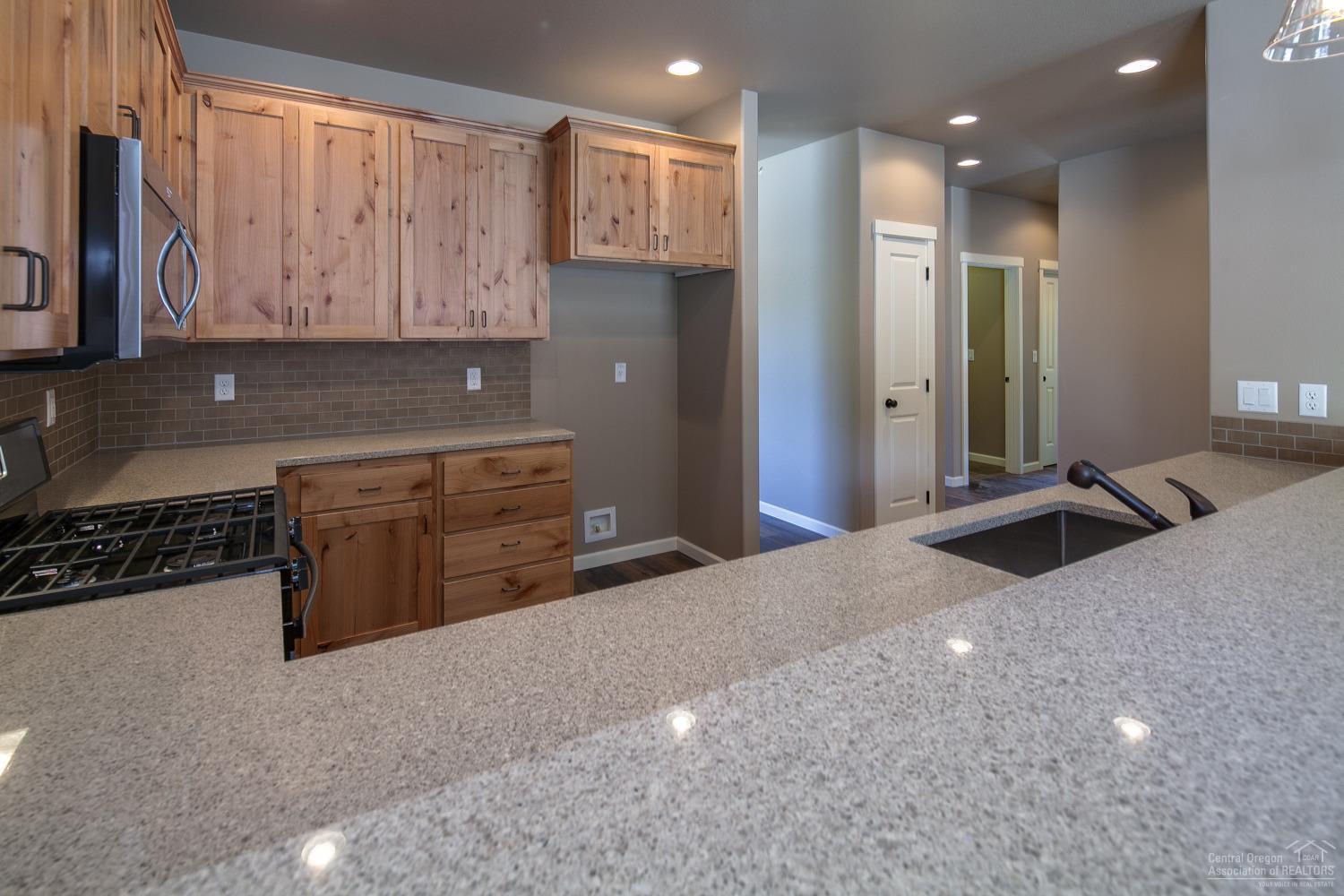 Kian Canyon - Residential