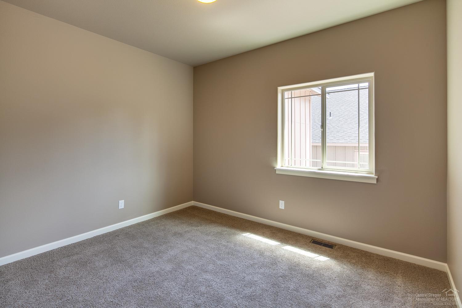 Kian Canyon - Residential