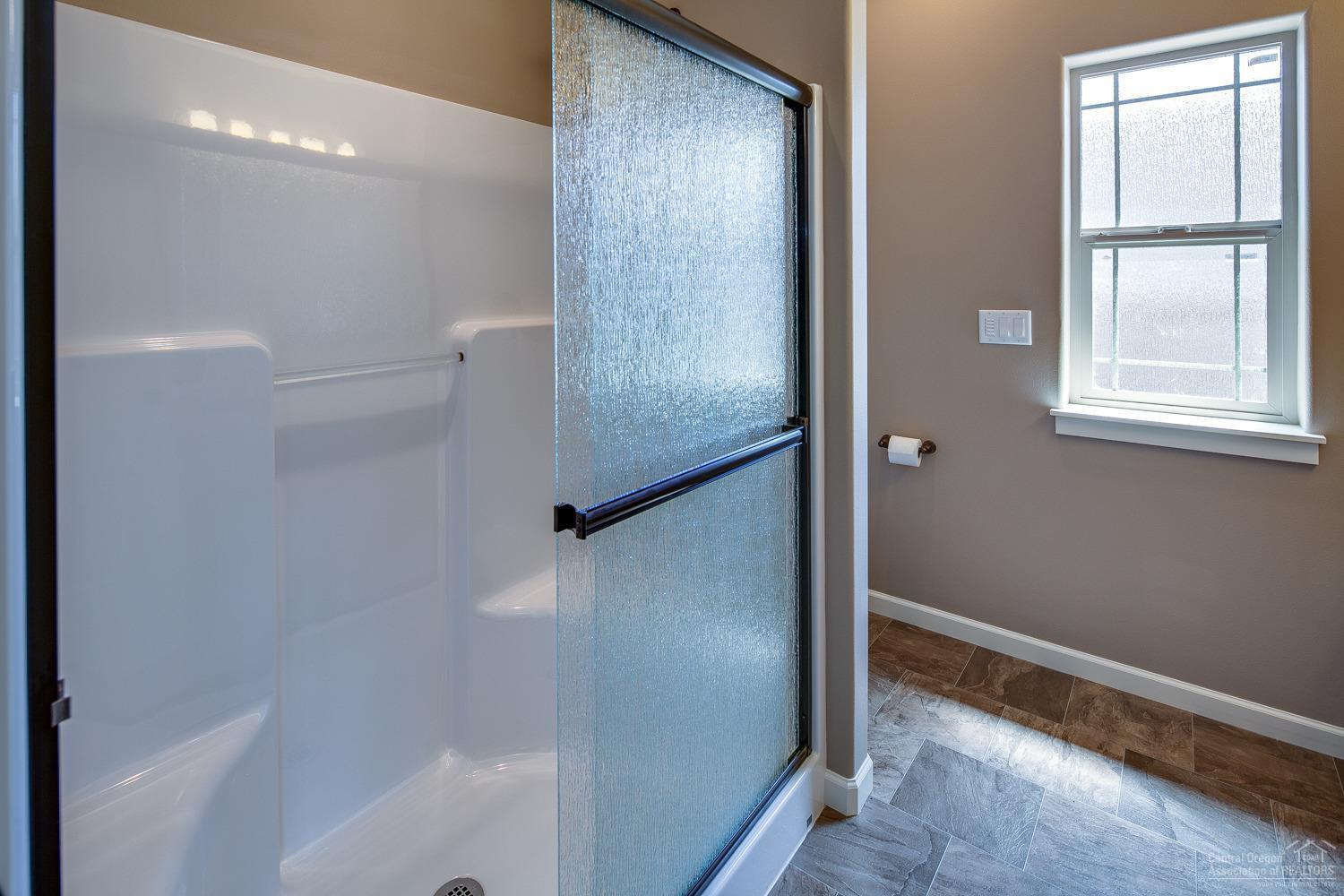 Kian Canyon - Residential