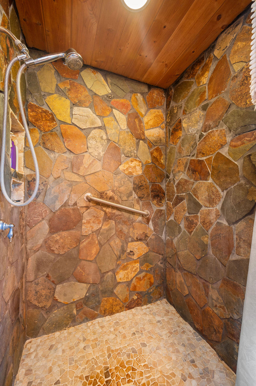 Bella Vista - Residential