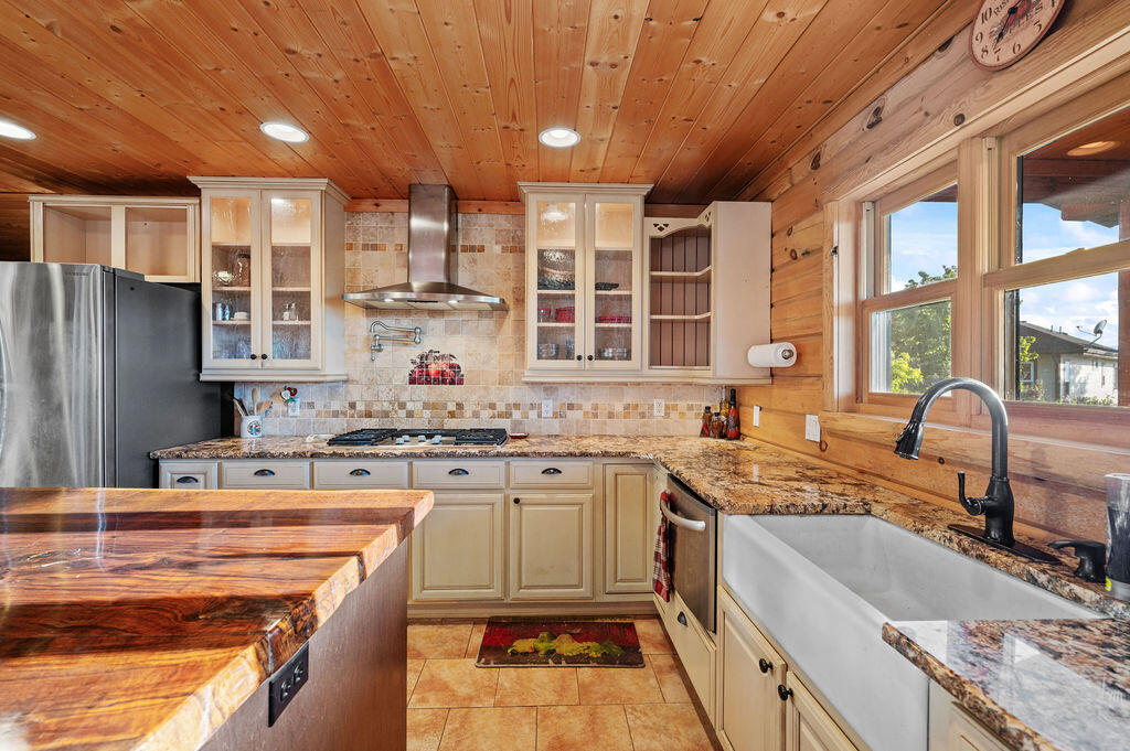 Bella Vista - Residential