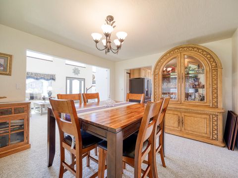 Tiny photo for 9015 Arant Road, Klamath Falls, OR 97603 (MLS # 220220116)