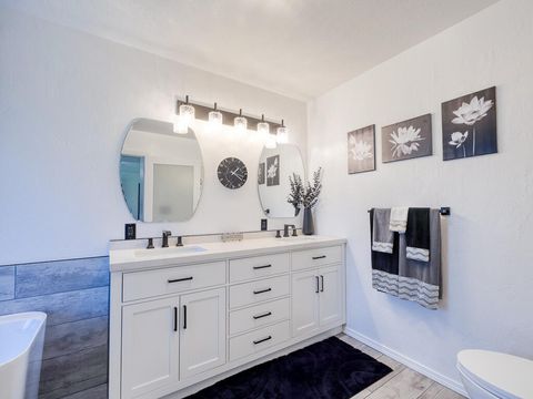 Tiny photo for 9015 Arant Road, Klamath Falls, OR 97603 (MLS # 220220116)