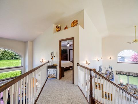 Tiny photo for 9015 Arant Road, Klamath Falls, OR 97603 (MLS # 220220116)