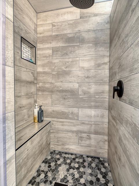 Tiny photo for 9015 Arant Road, Klamath Falls, OR 97603 (MLS # 220220116)