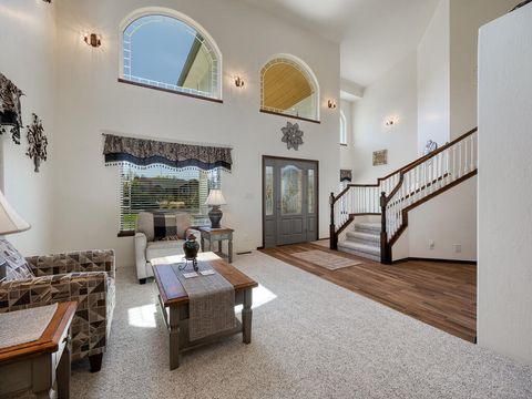 Tiny photo for 9015 Arant Road, Klamath Falls, OR 97603 (MLS # 220220116)