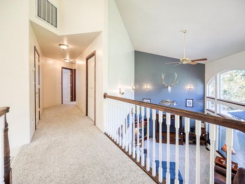 Tiny photo for 9015 Arant Road, Klamath Falls, OR 97603 (MLS # 220220116)