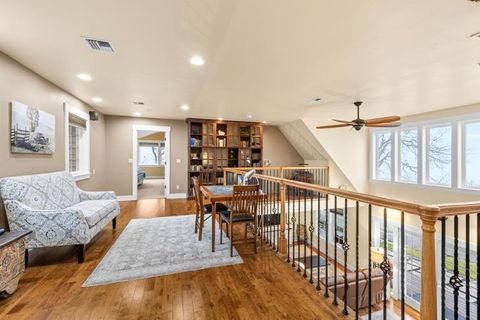 Tiny photo for 6015 Dark Hollow Road, Medford, OR 97501 (MLS # 220212915)