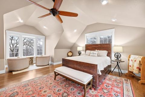 Tiny photo for 6015 Dark Hollow Road, Medford, OR 97501 (MLS # 220212915)