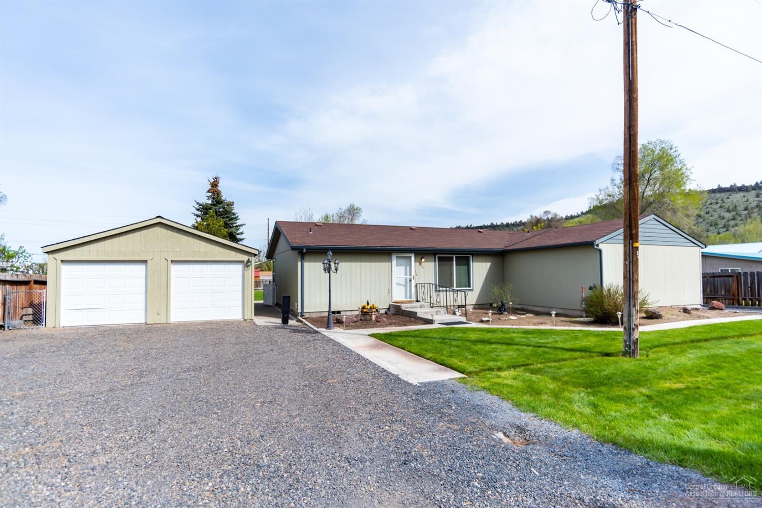 Crestview - Residential